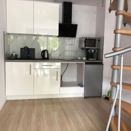 Apartamenty "Naletniej" Przy Morzu วาเซ ภายนอก รูปภาพ