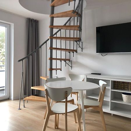 Apartamenty "Naletniej" Przy Morzu วาเซ ภายนอก รูปภาพ
