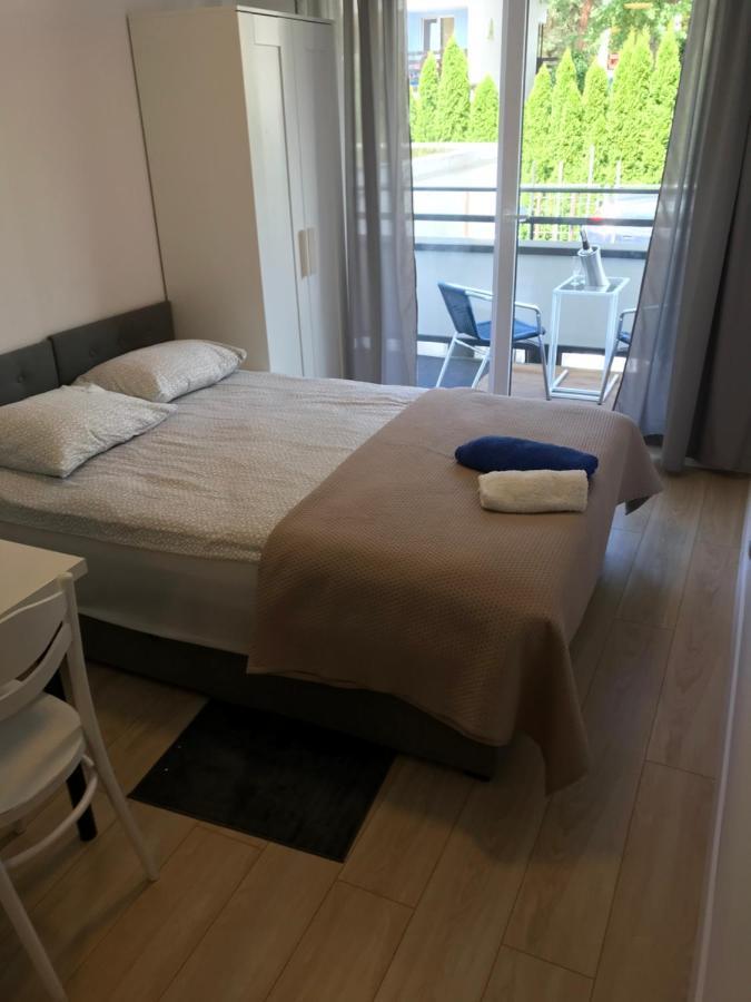 Apartamenty "Naletniej" Przy Morzu วาเซ ภายนอก รูปภาพ