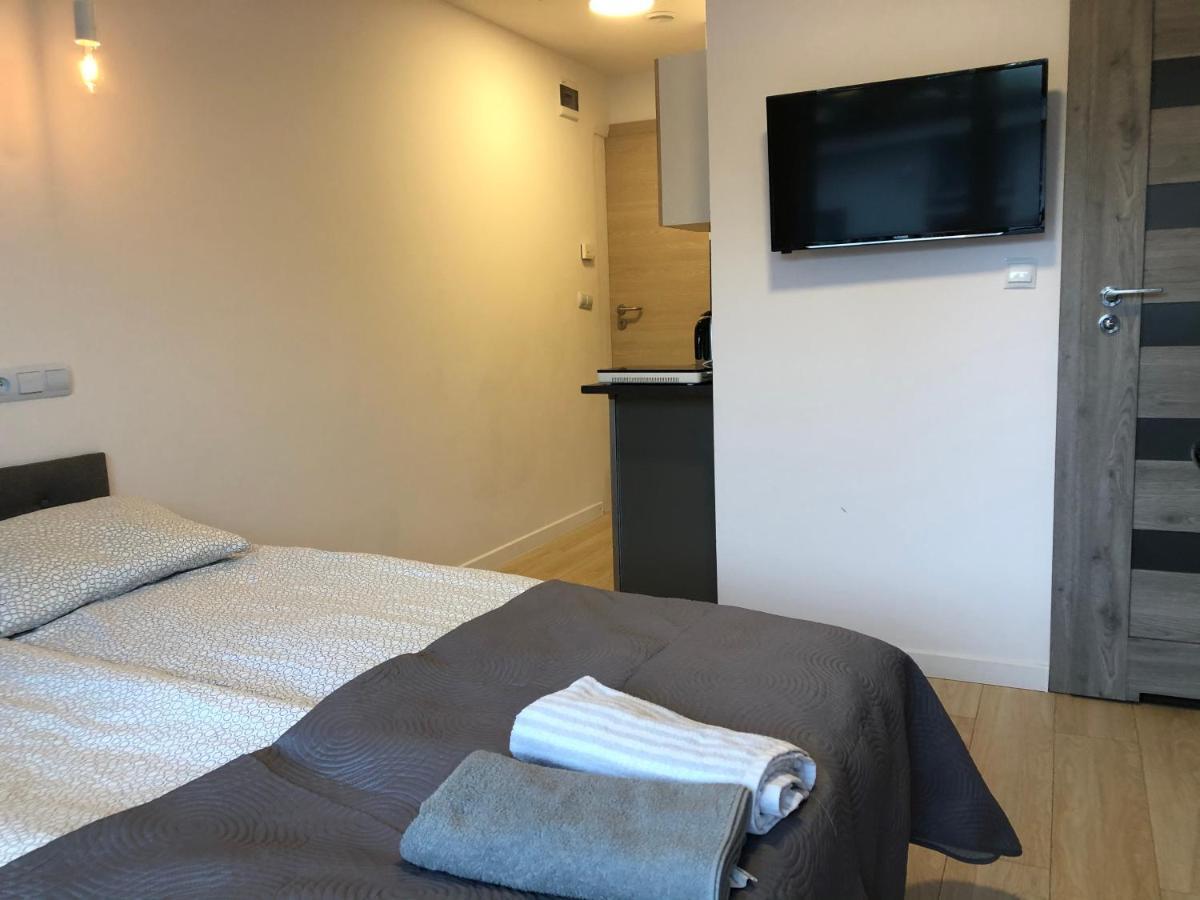 Apartamenty "Naletniej" Przy Morzu วาเซ ภายนอก รูปภาพ